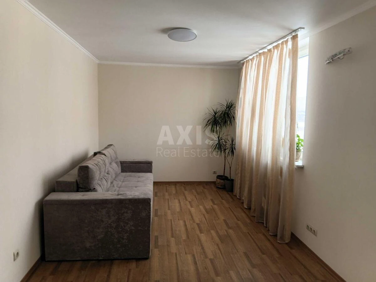 1k apartment vul. Krushel'nyc'koi' Solomii' 13713776