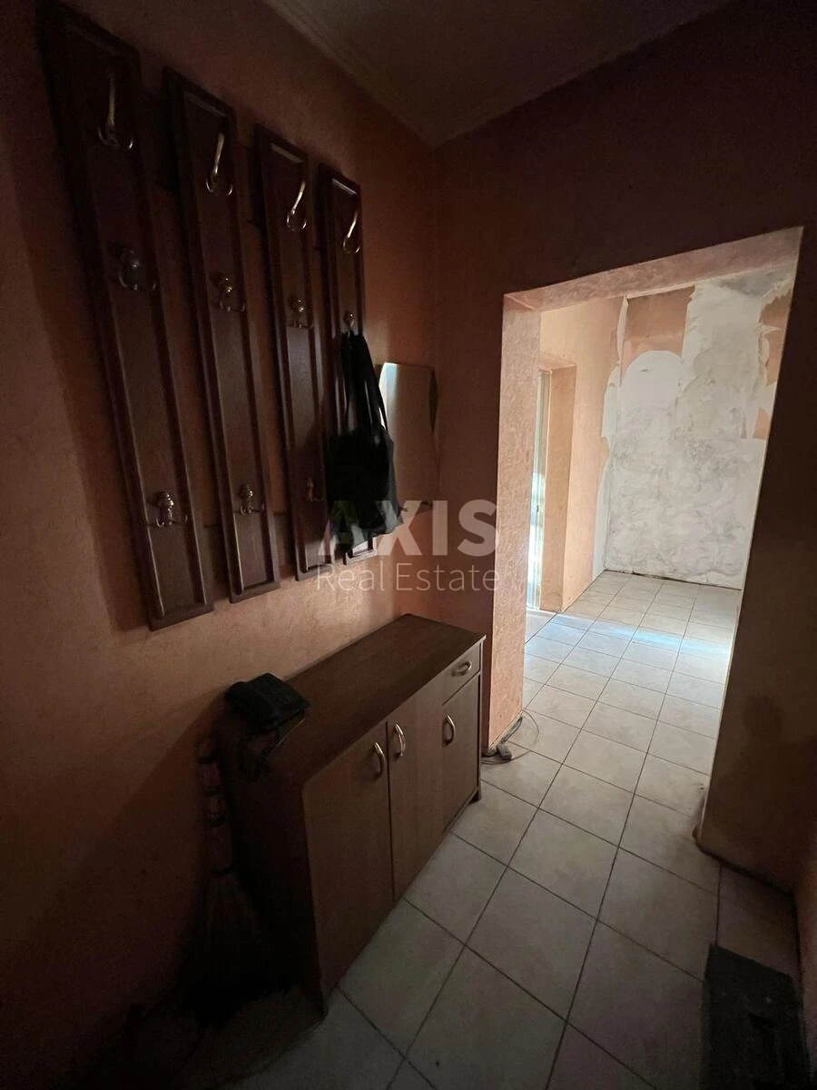 1k apartment vul. Mriyi Seven A695472