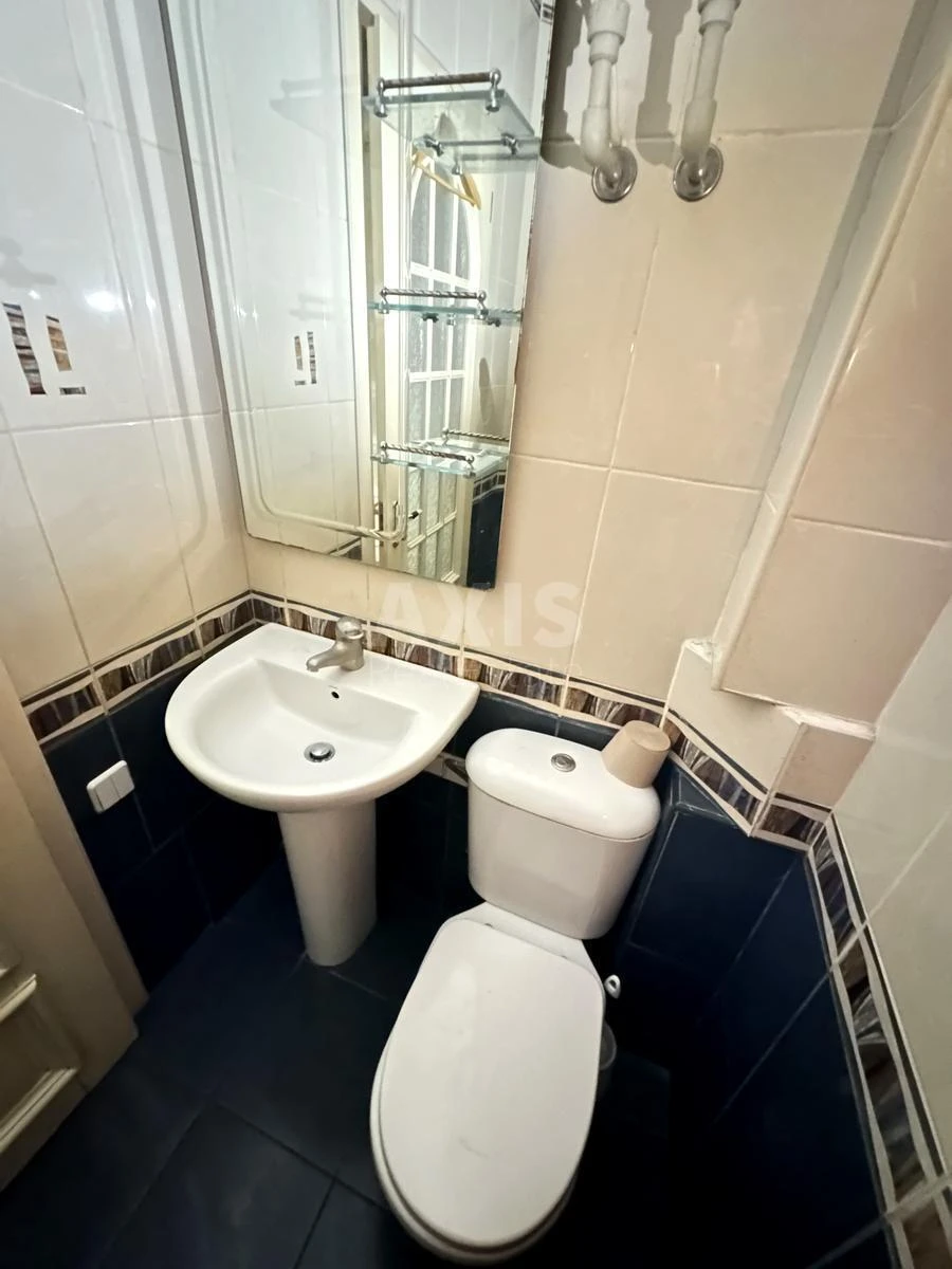 1k apartment pr-t Sobornosti 3665586