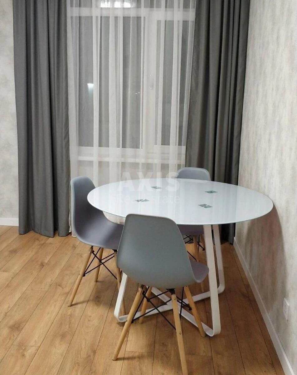 1k apartment vul. Junac'ka 1682431