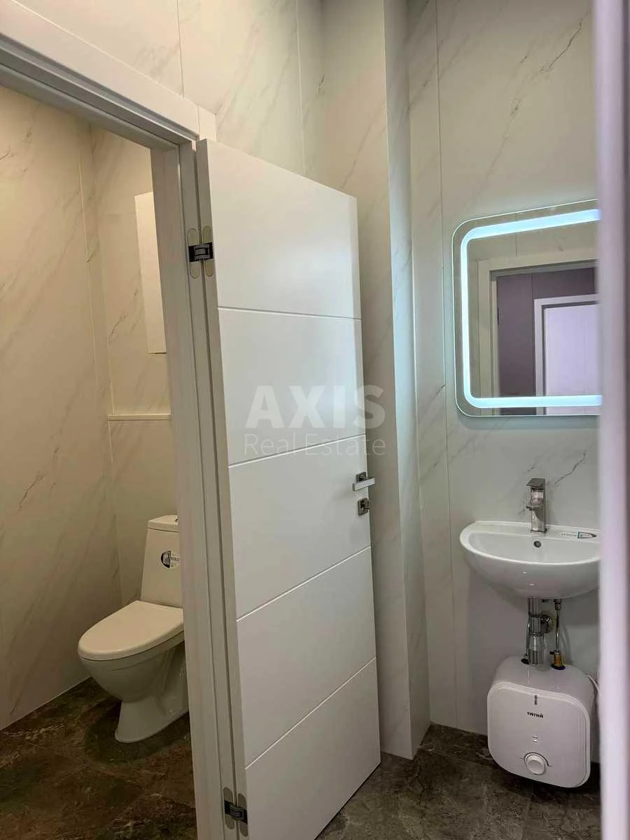 Офис ул. Олимпия Галика 3, 106м2712839