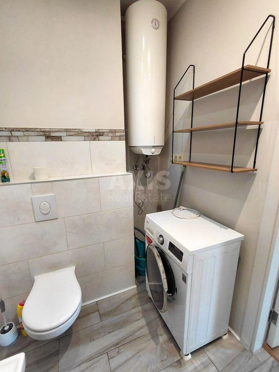 1к квартира ул. Ревуцкого 40687726