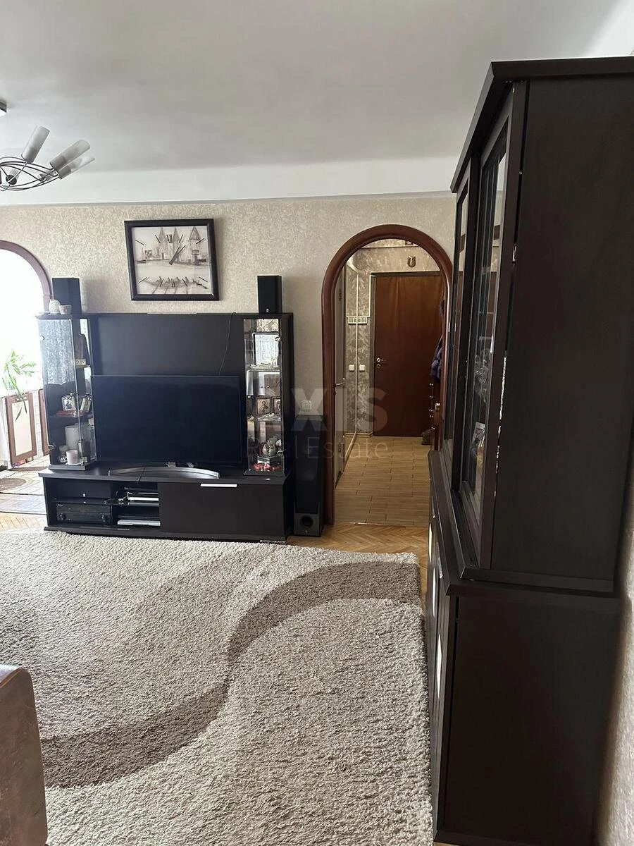 3k apartment nab. Rusanivs'ka 8/1685715