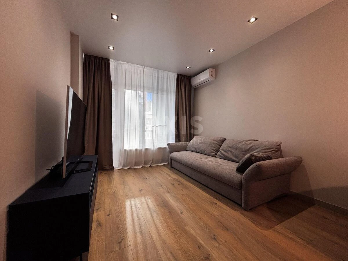 1k apartment pr-t Yevropeyskoho Soyuzu 43Б685968