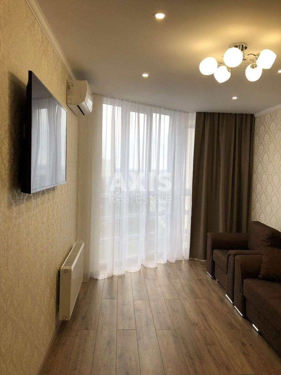 1k apartment pr-t Peremogy 109А351011