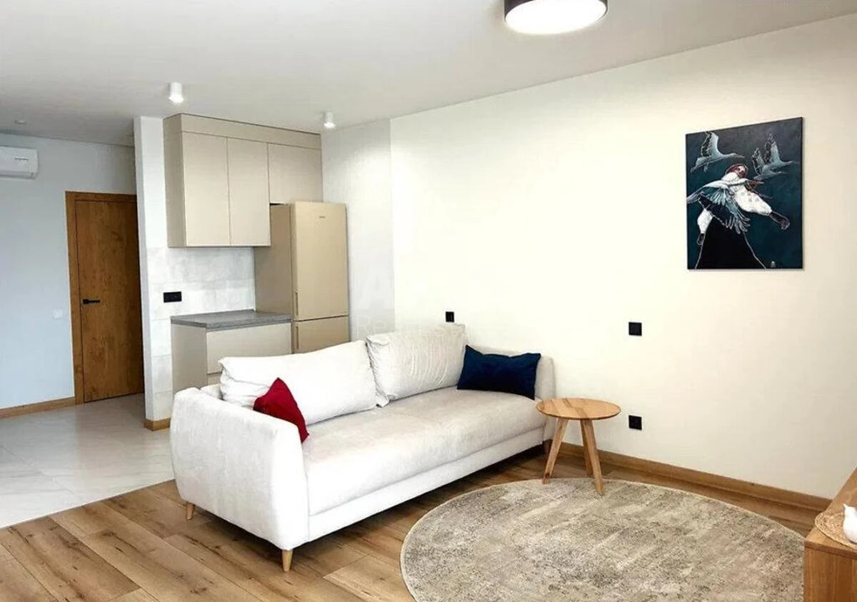 2k apartment vul. Lypkivs'kogo Vasylja Mytropolyta 37Б683826