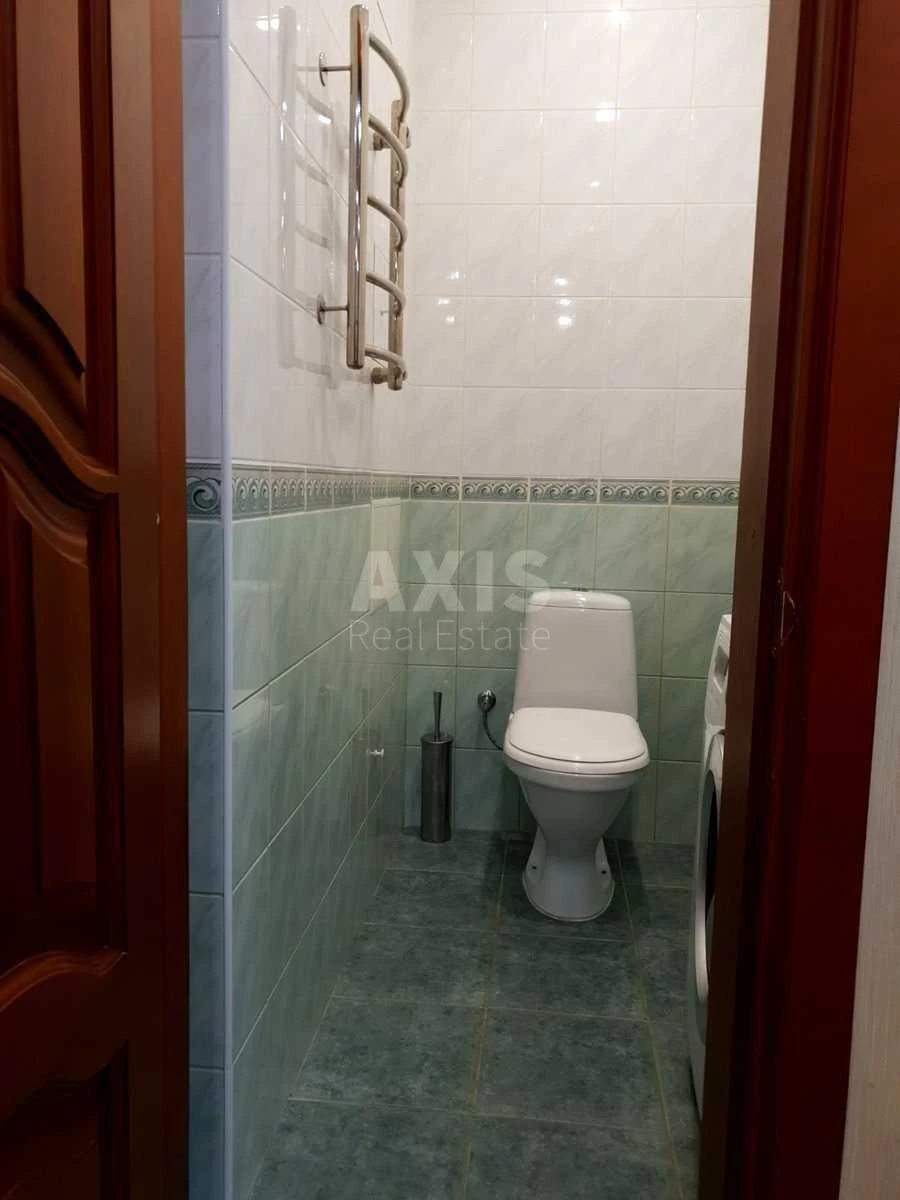 3к квартира ул. Ахматовой Анны 16Б7142612