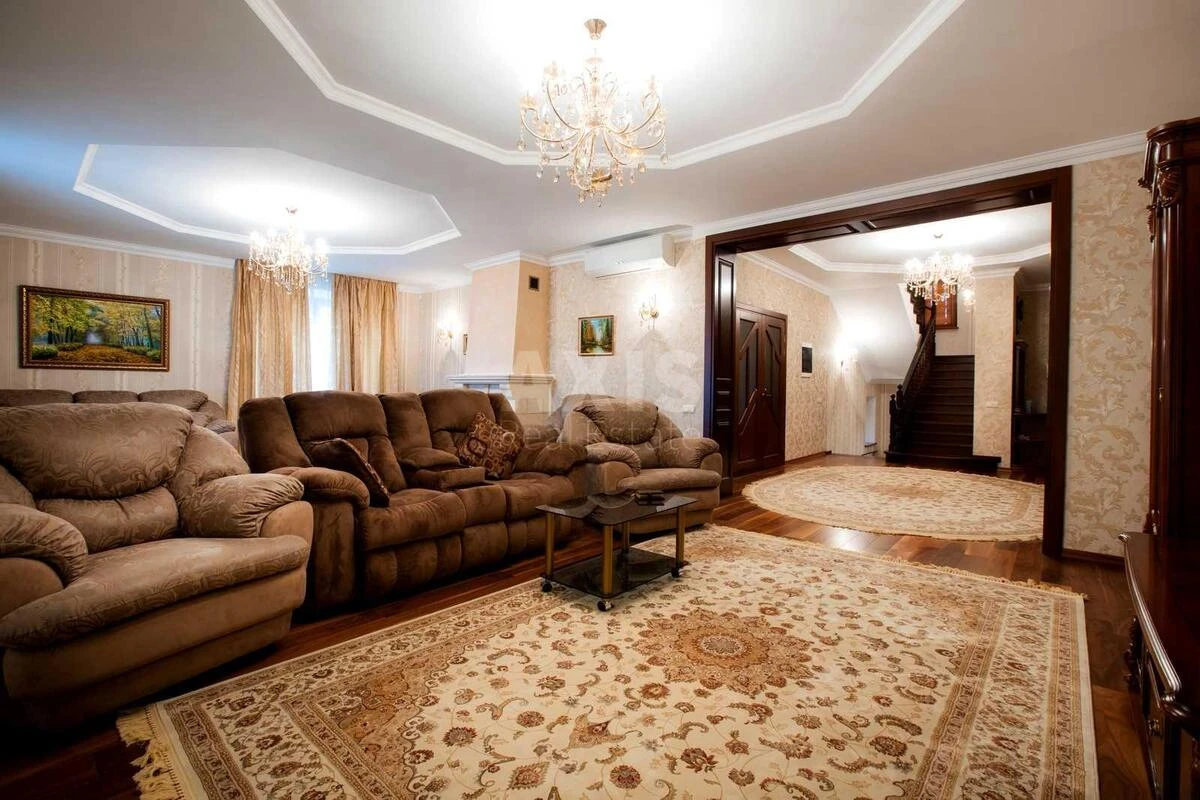 House vul. Pryvitna, 499m2, Kyiv city704340