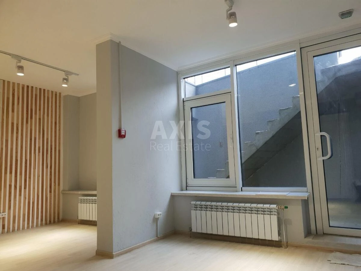 Офис ул. Липковского Василия Митрополита 37Б, 43м2698850