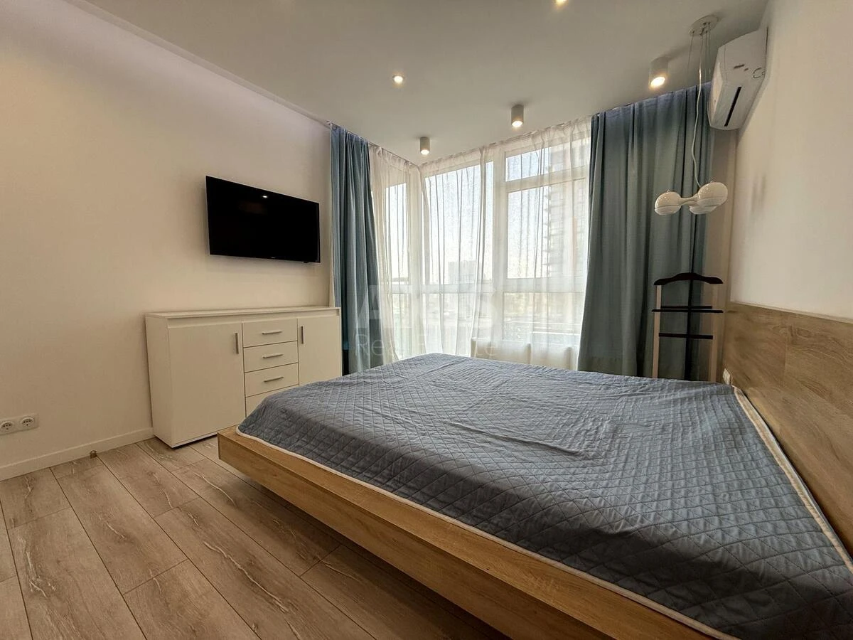 2к квартира ул. Предславинская 55А664290
