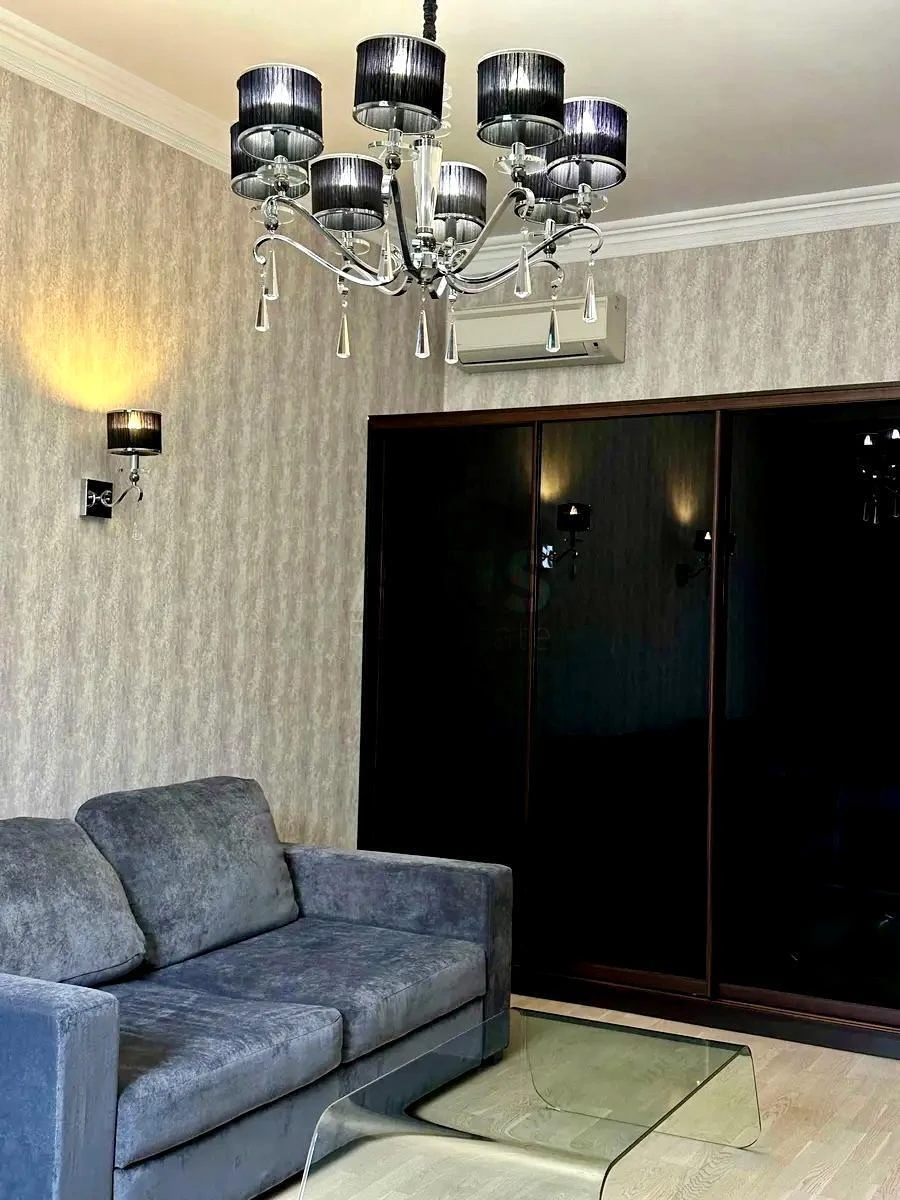 1k apartment uzviz Andrii'vs'kyj 2Б687099