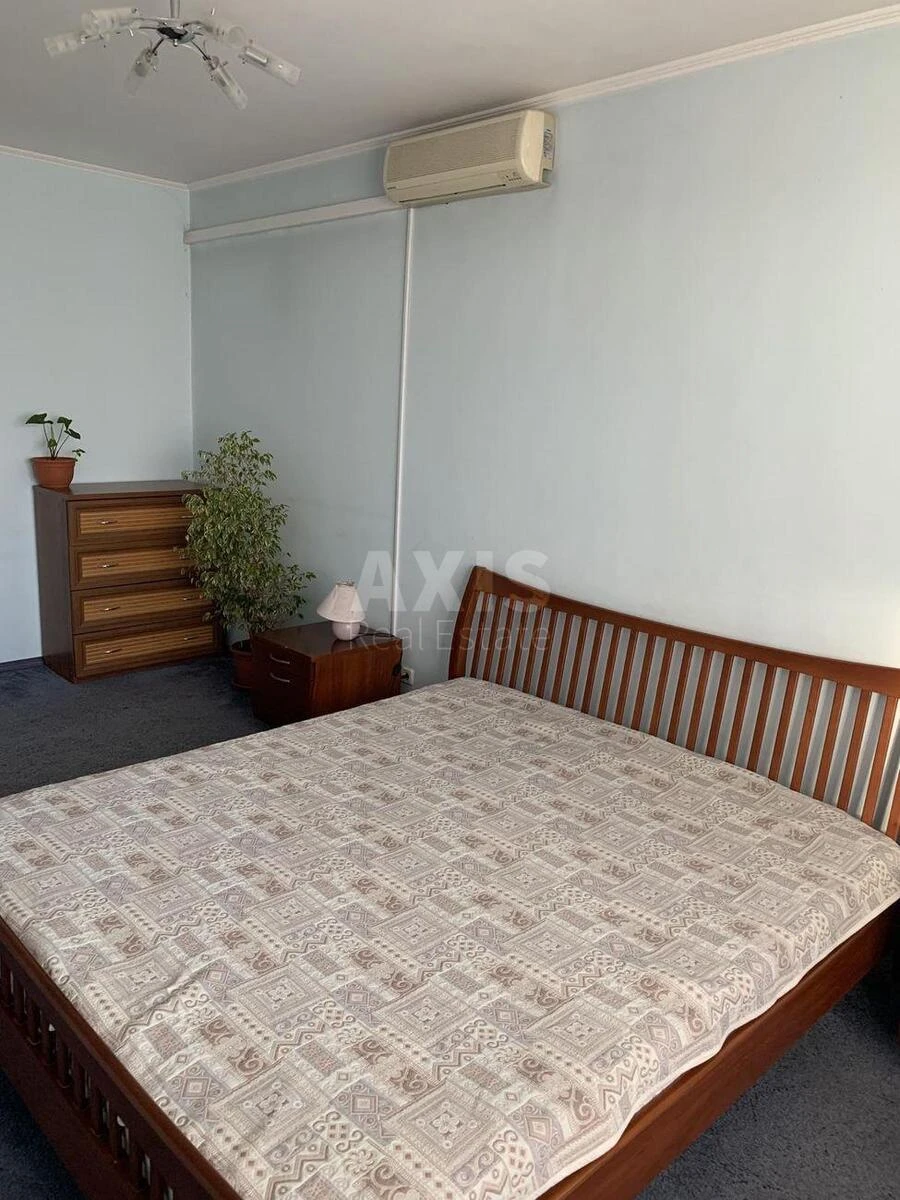 4к квартира ул. Драгоманова 12687486