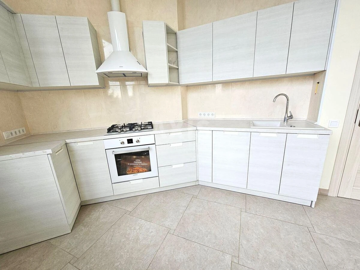 Дoм ул. Добрый Путь, 530м2, город Киев509433