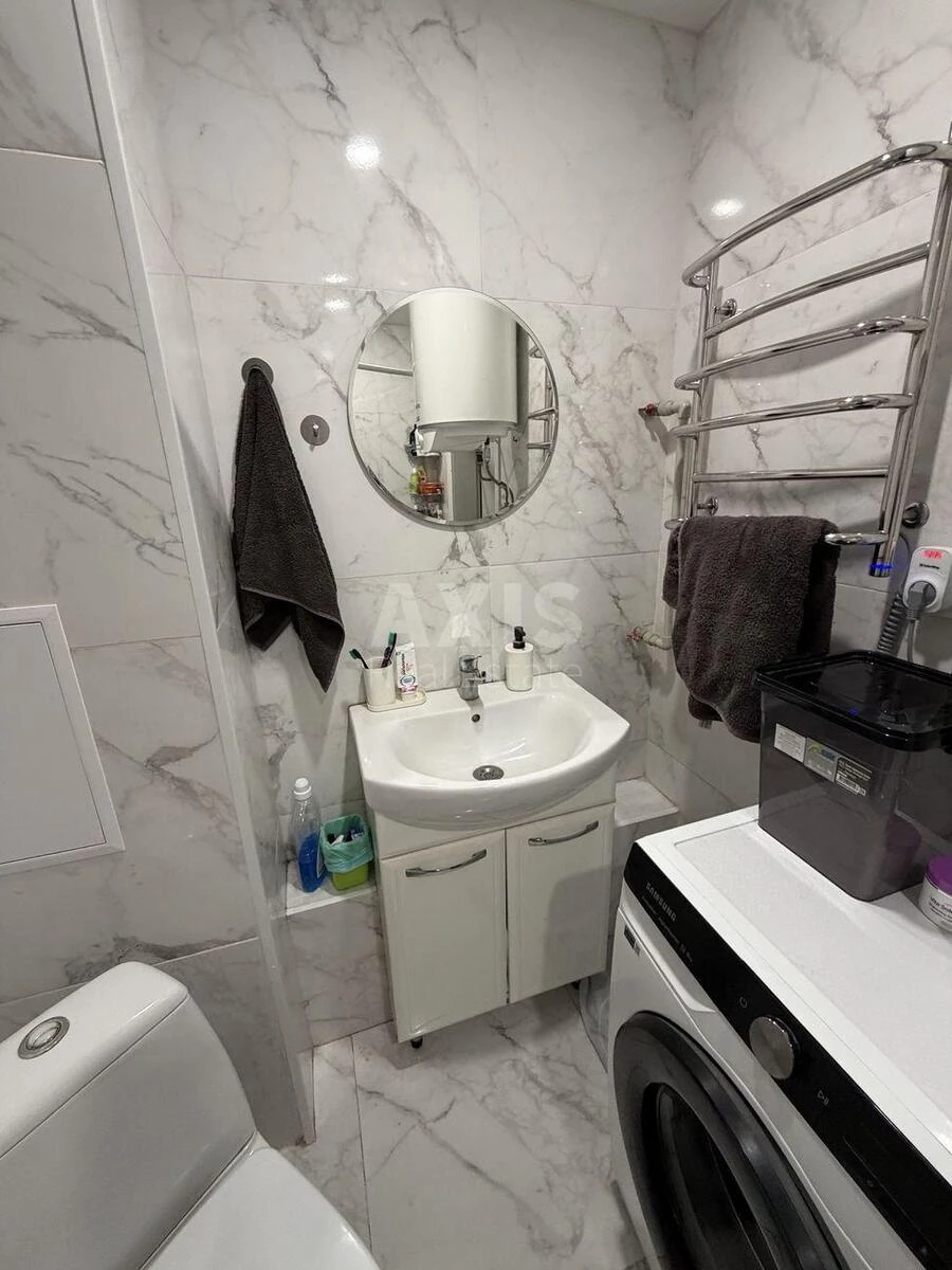 3к квартира ул. Рональда Рейгана 38696015