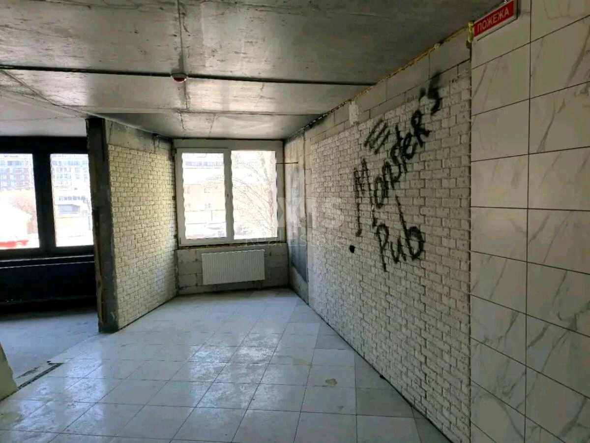 Объект торговли ул. Михаила Максимовича 32Б, 125м2713058