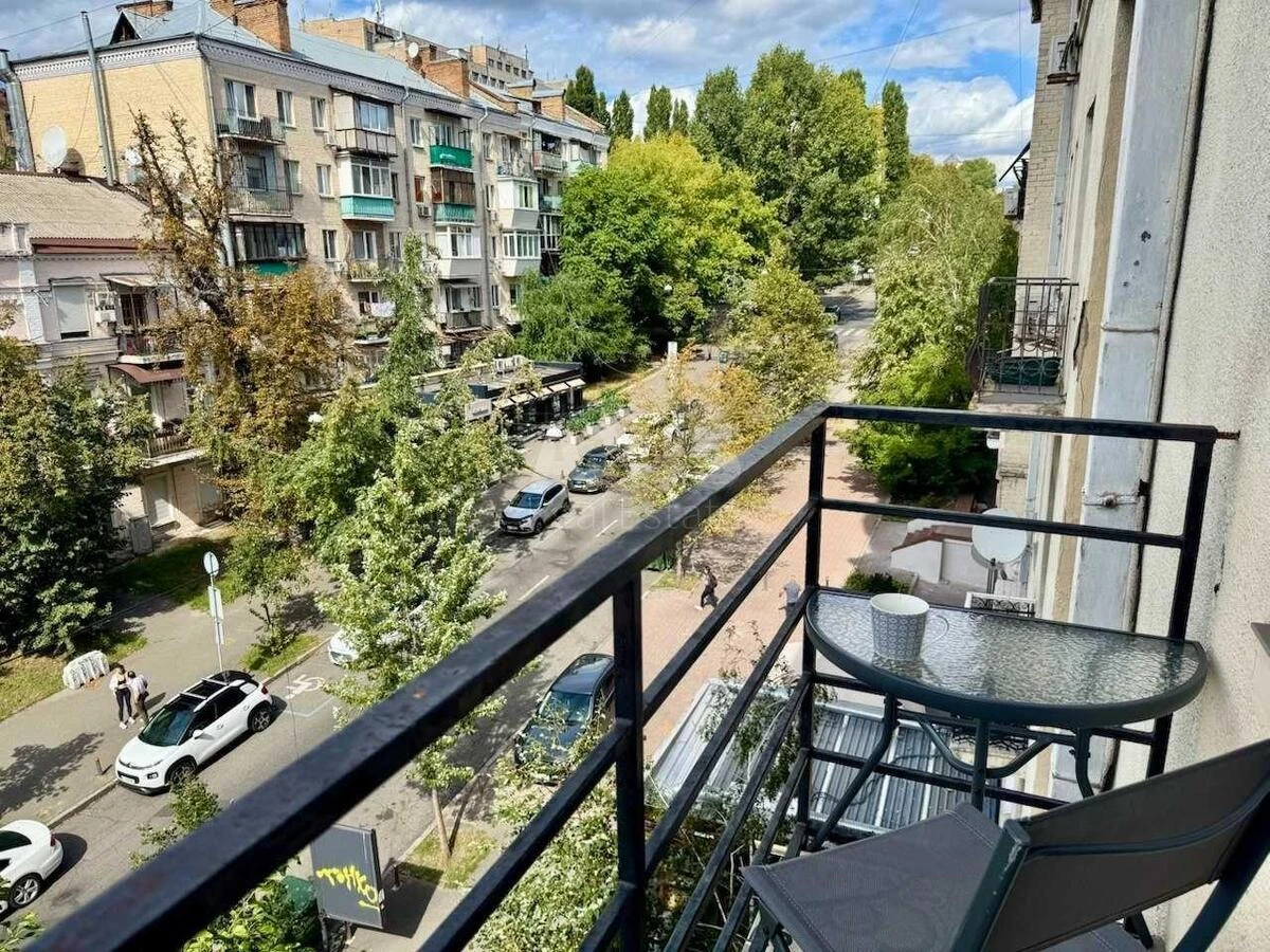 3к квартира ул. Владимирская 83710045