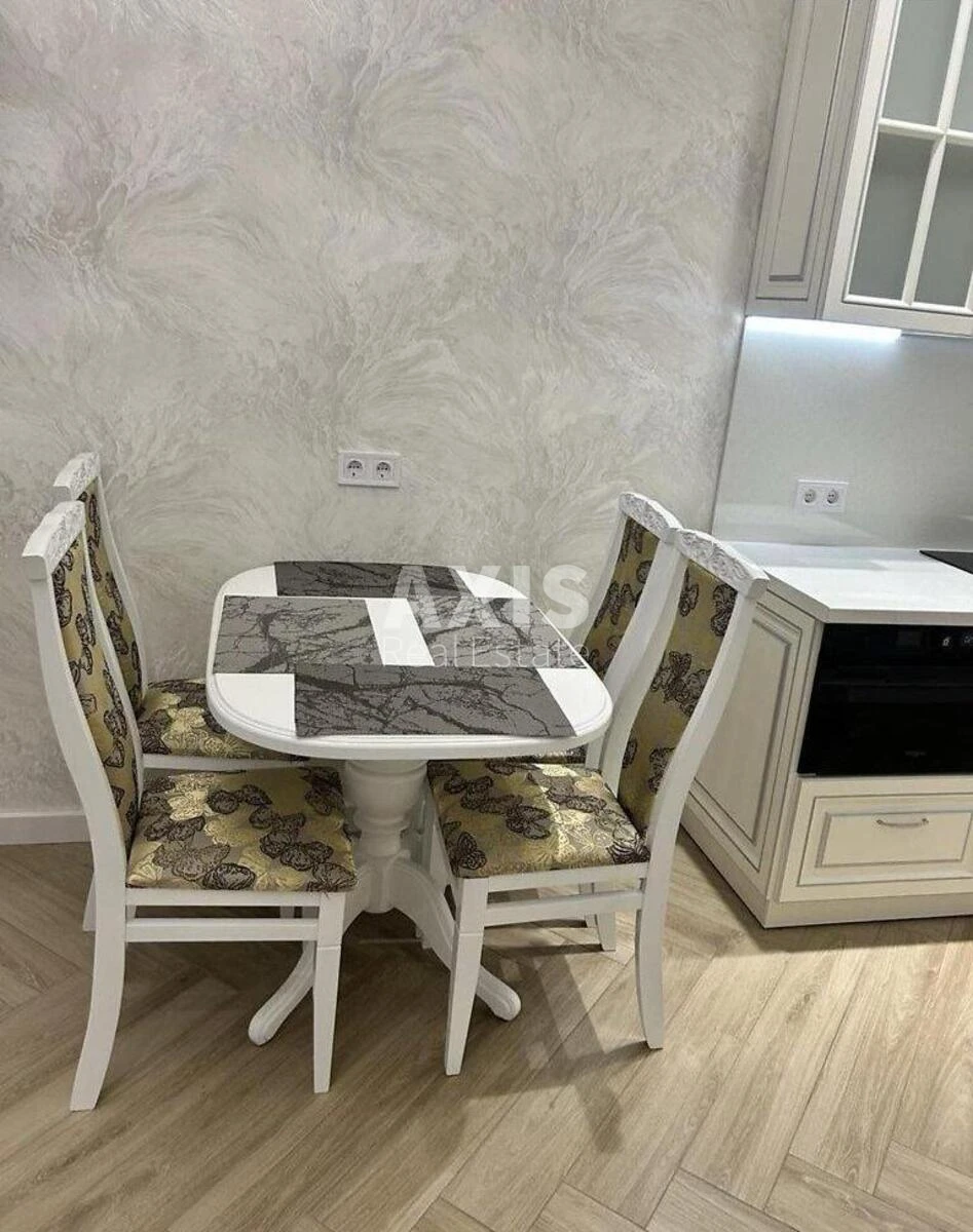 2k apartment pr-t Berestejskij 11, Block 1669710
