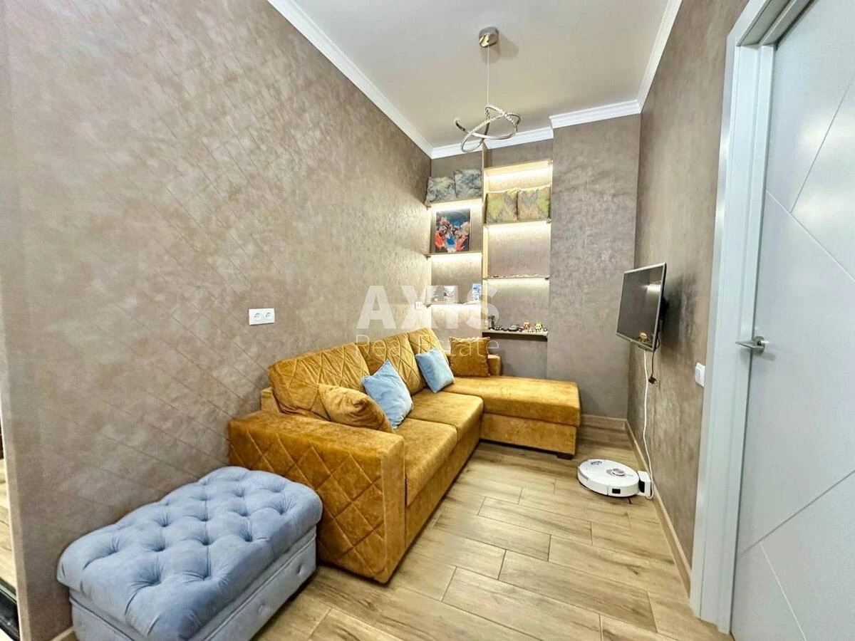 1к квартира ул. Жилянская 68712524
