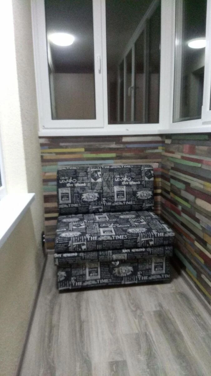 1k apartment vul. L'vivs'ka 15695406
