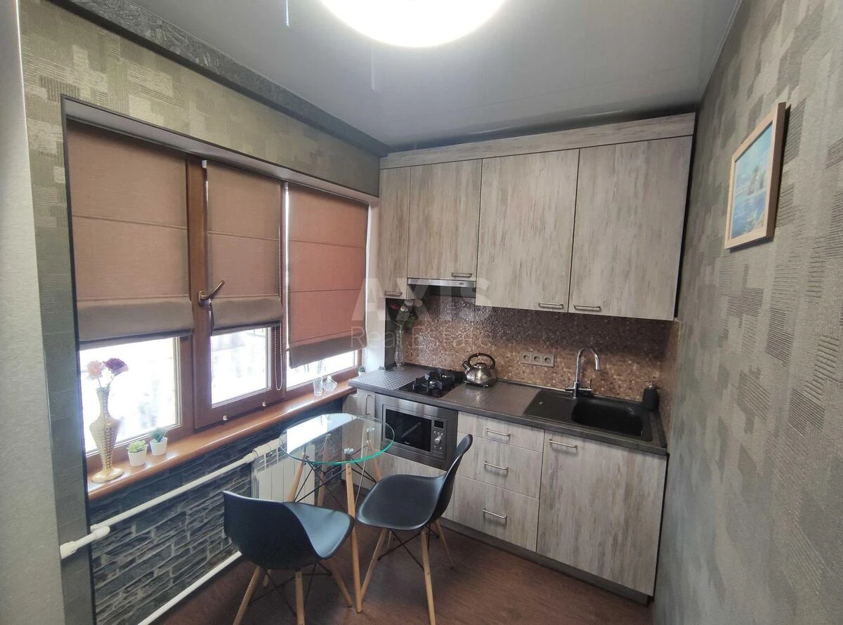 2k apartment vul. Doncja Myhajla 21А579810