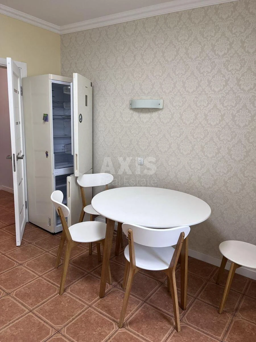 2к квартира ул. Ушакова Николая 14688690