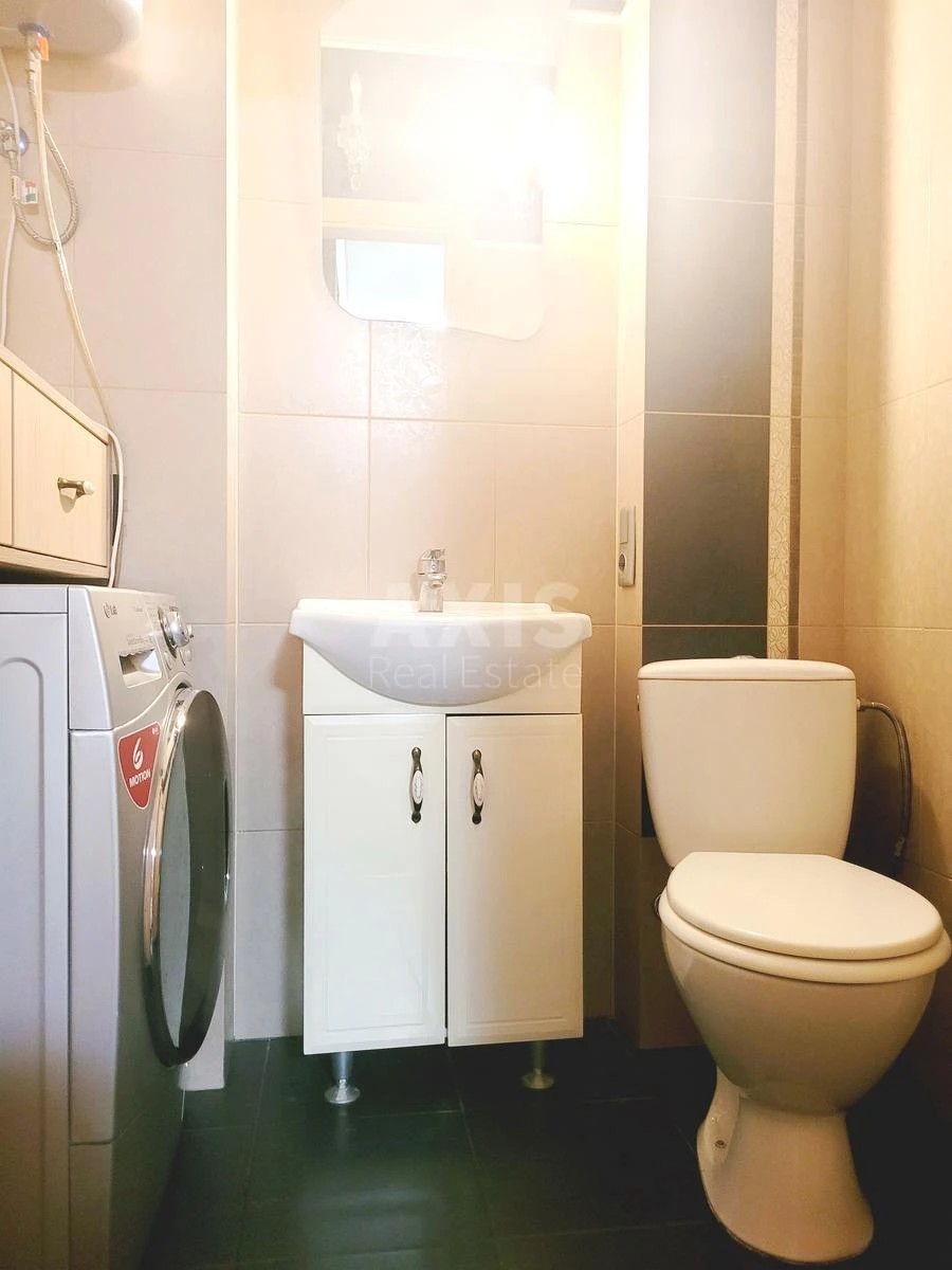 2k apartment pr-t Lobanovs'kogo 4Б704209
