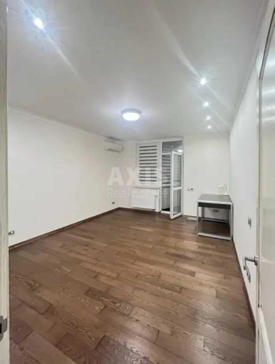 4к квартира ул. Юлии Здановской 73679937