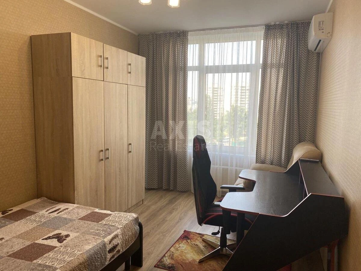 3к квартира ул. Сверстюка Евгения 4671423