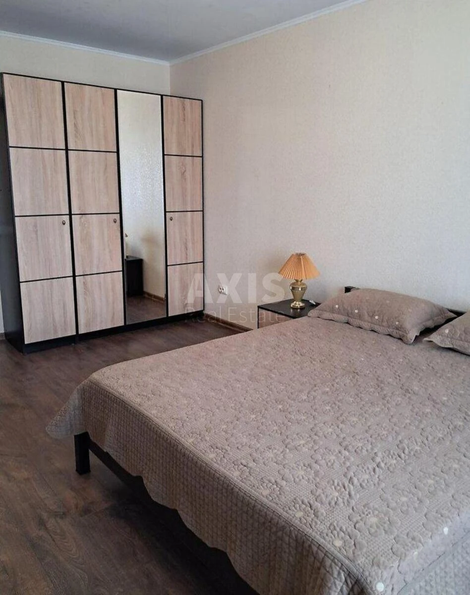 2k apartment vul. Revuc'kogo 54А699227