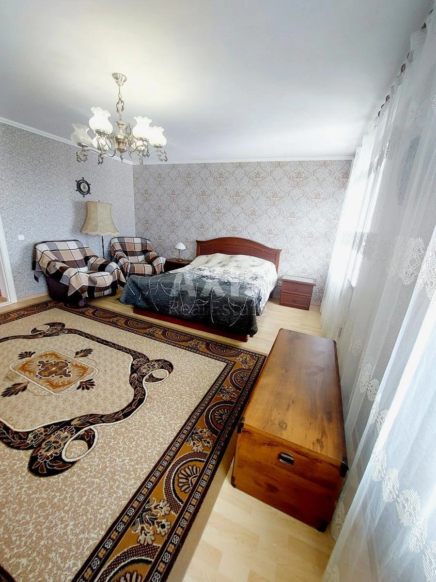 3k apartment vul. Dmytra Chyzhevskoho Two B657932