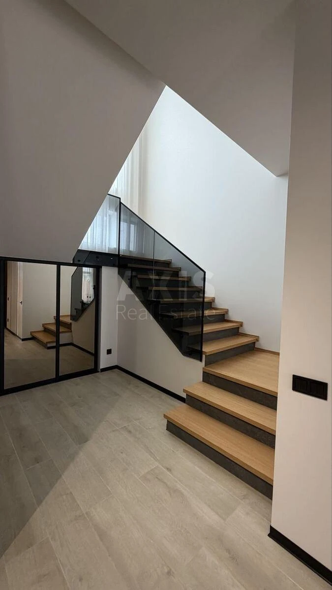 House vul. Vynogradna, 120m2, Kyiv city6919810