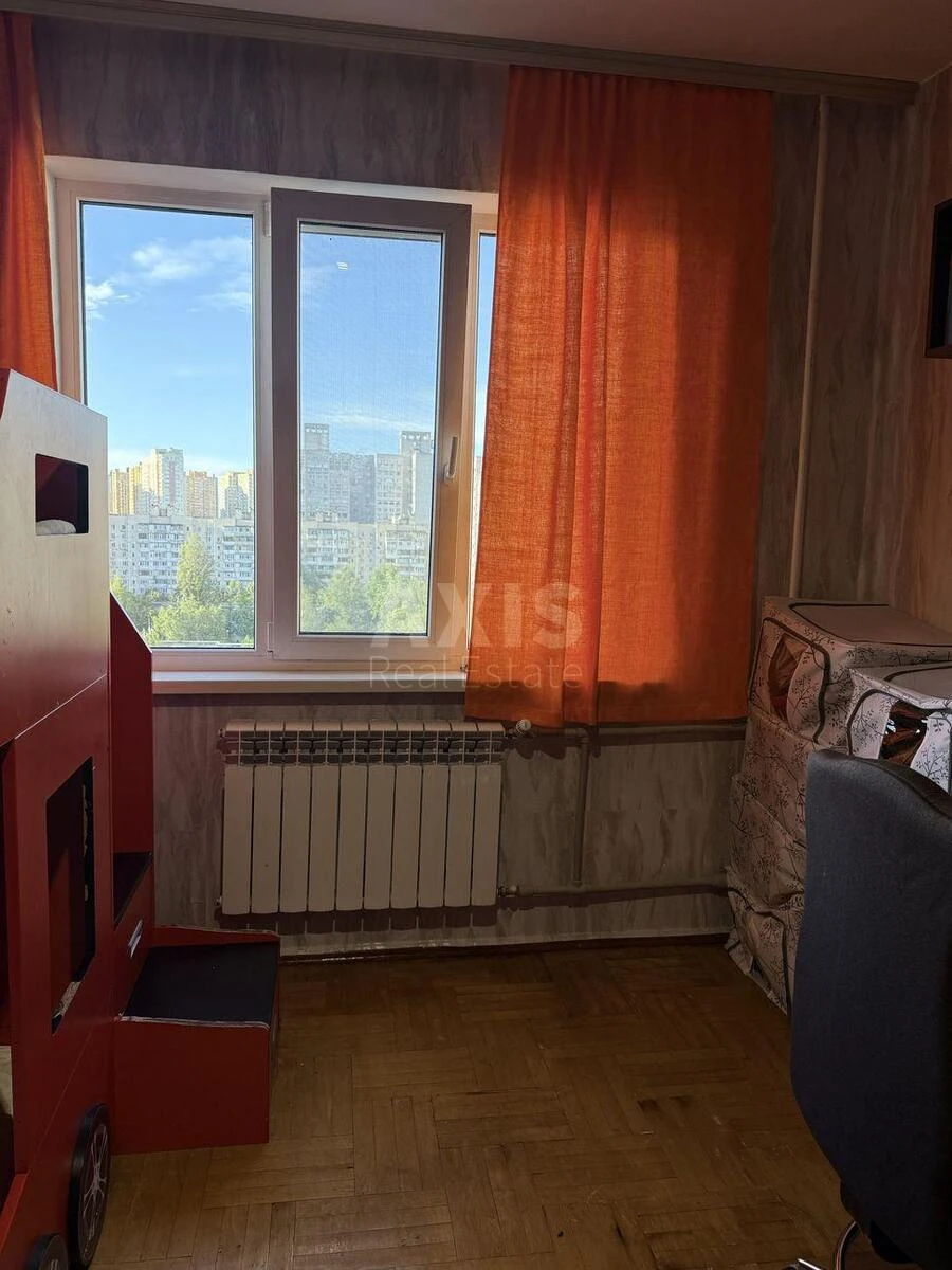 3к квартира ул. Панча Петра 9695411