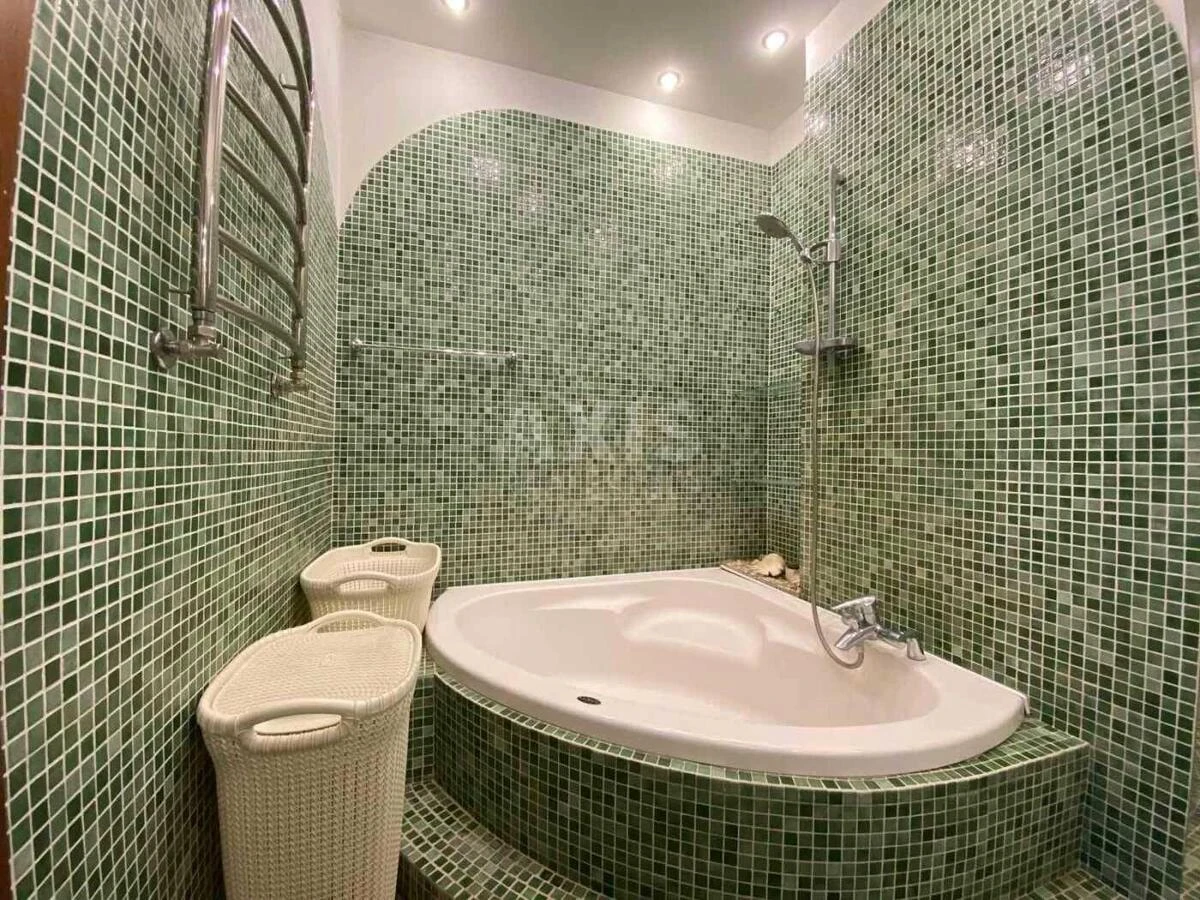 3k apartment vul. Mykil's'ko-Slobids'ka 6В6222913