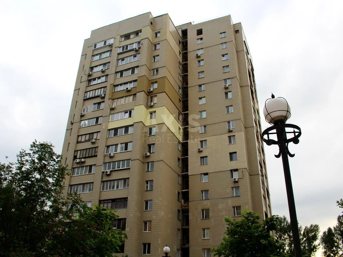 3к квартира ул. Левко Лукьяненко 2М688914