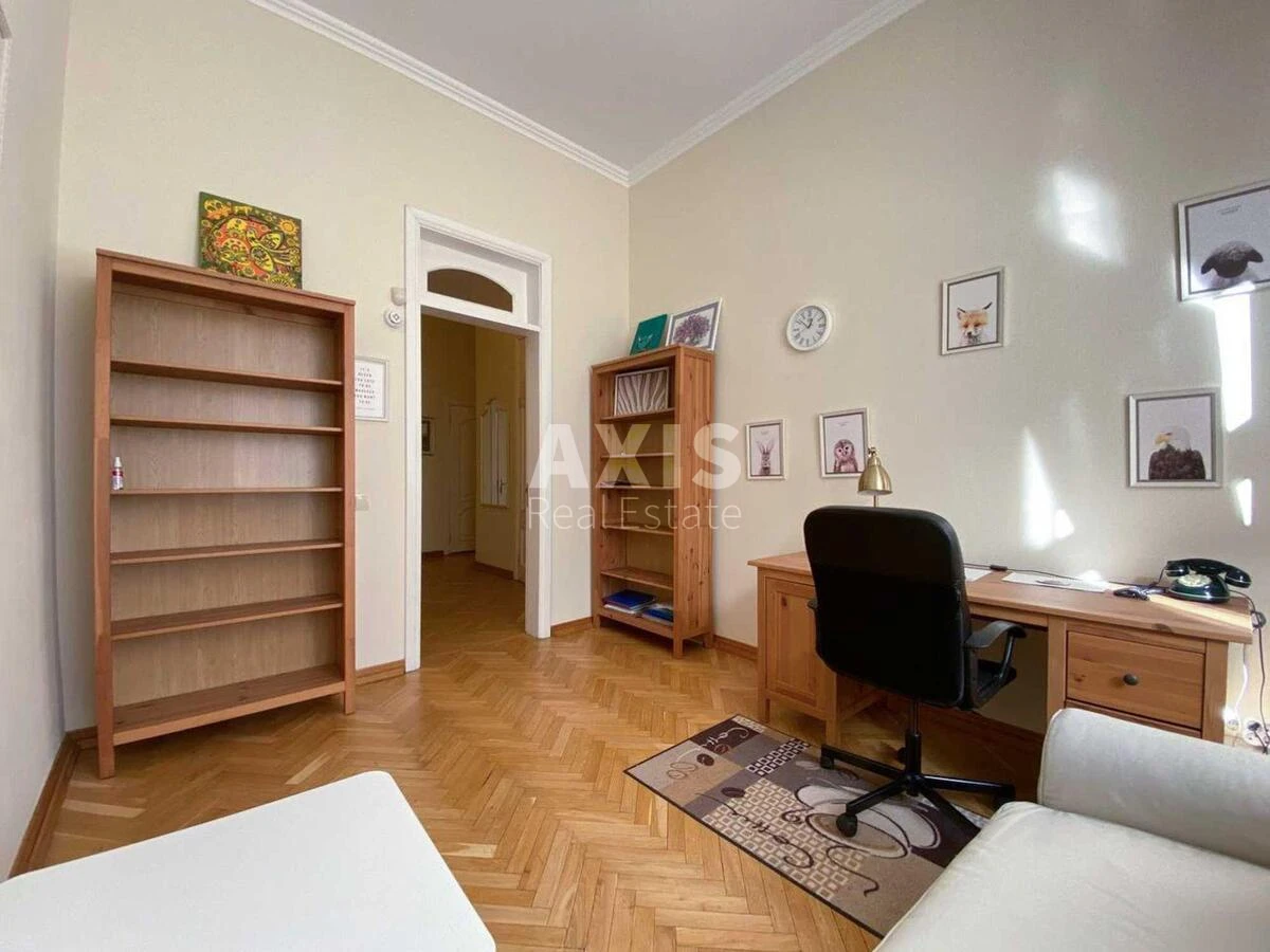 4k apartment vul. Ljuterans'ka 7/106706819