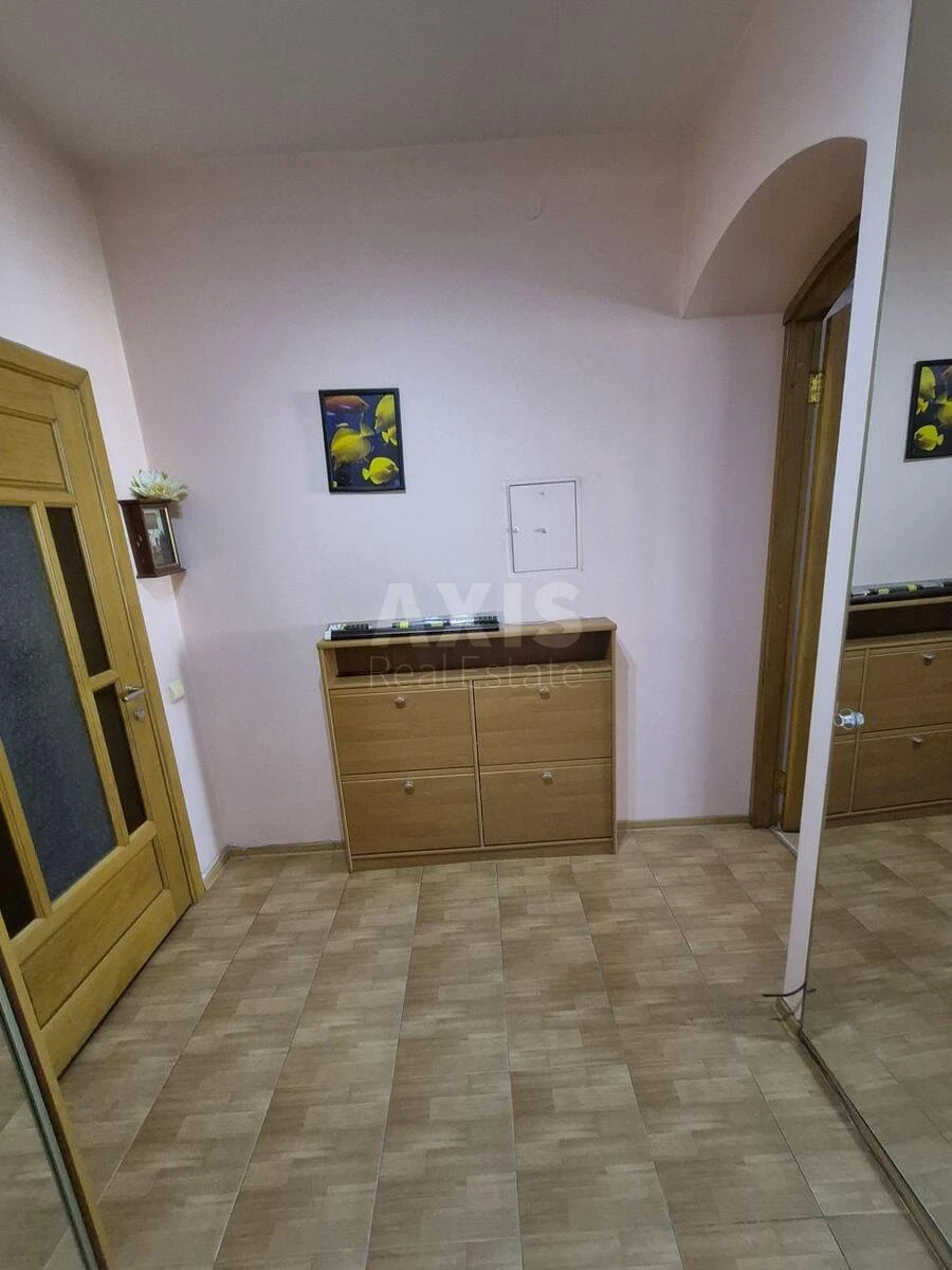1k apartment pr-t Volodimira Іvasyuka 247080611