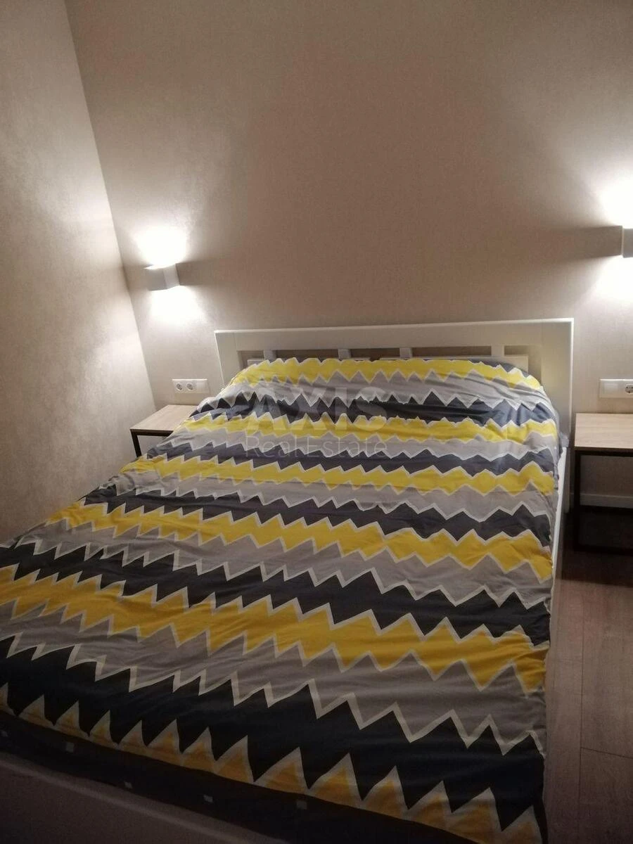 2к квартира ул. Рональда Рейгана 40693638