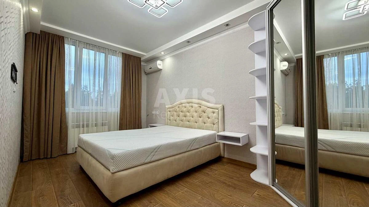 2k apartment vul. Svitla 3713549