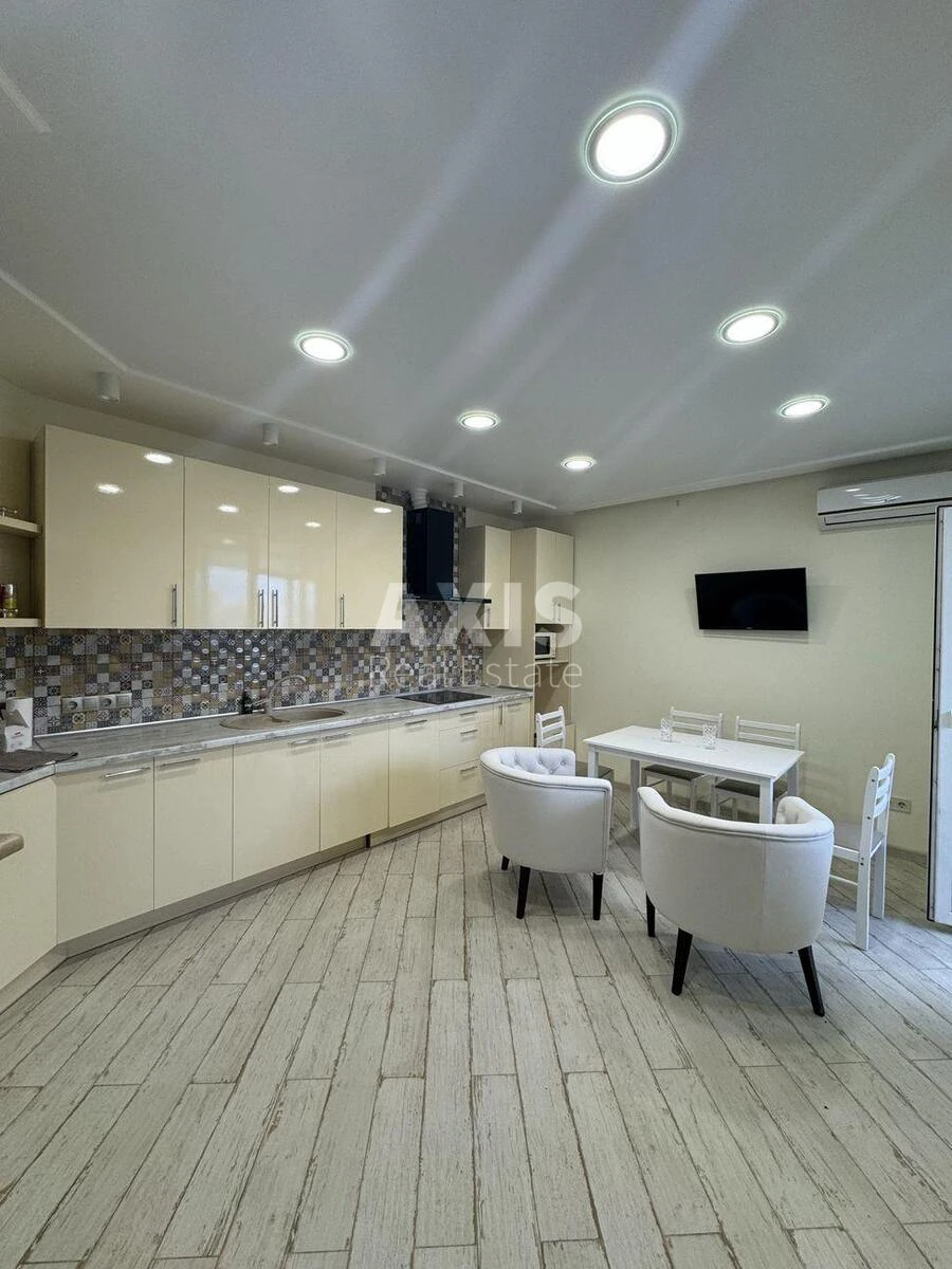 2k apartment vul. Peremyshlska 2B67522