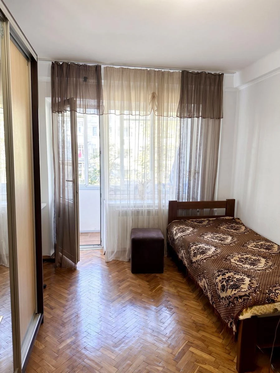 2k apartment vul. Bljuhera Vasylja 10676991