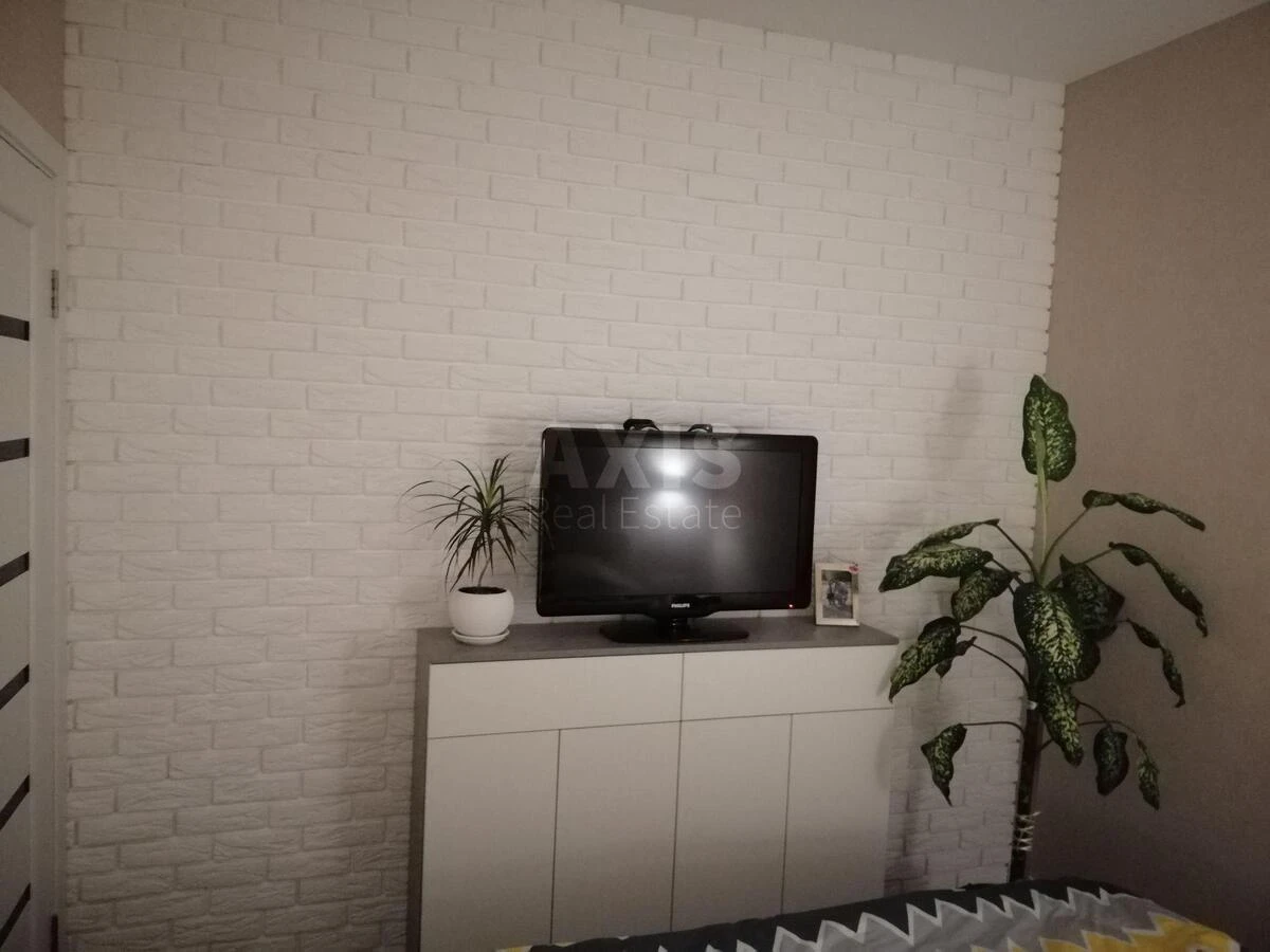 2k apartment vul. Ronalda Reyhana 40693639