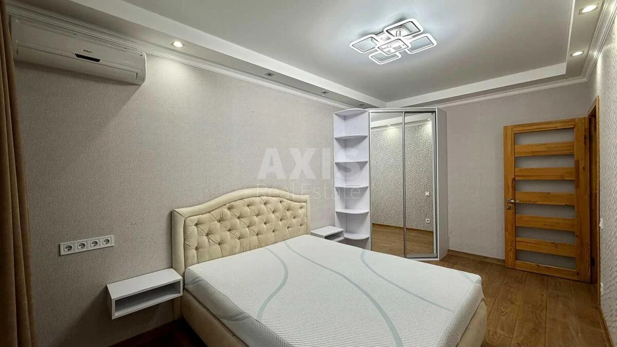 2k apartment vul. Svitla 37135410