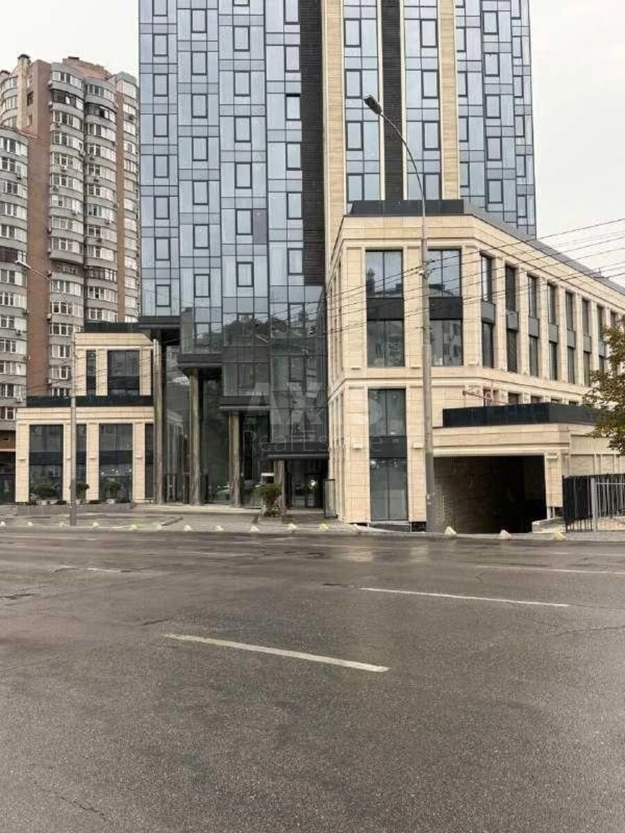 Trade object vul. Antonovycha 136, 370m2712051