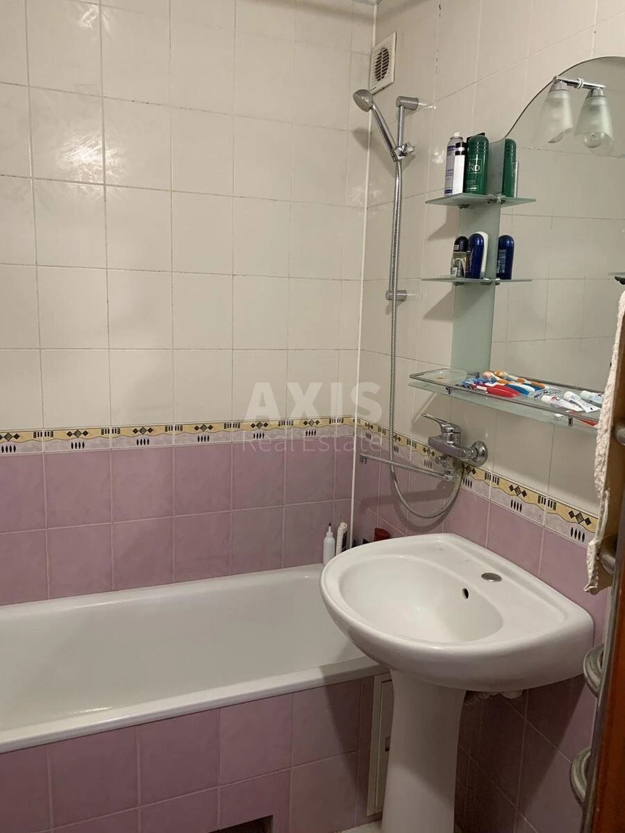 4k apartment vul. Dragomanova 126874814