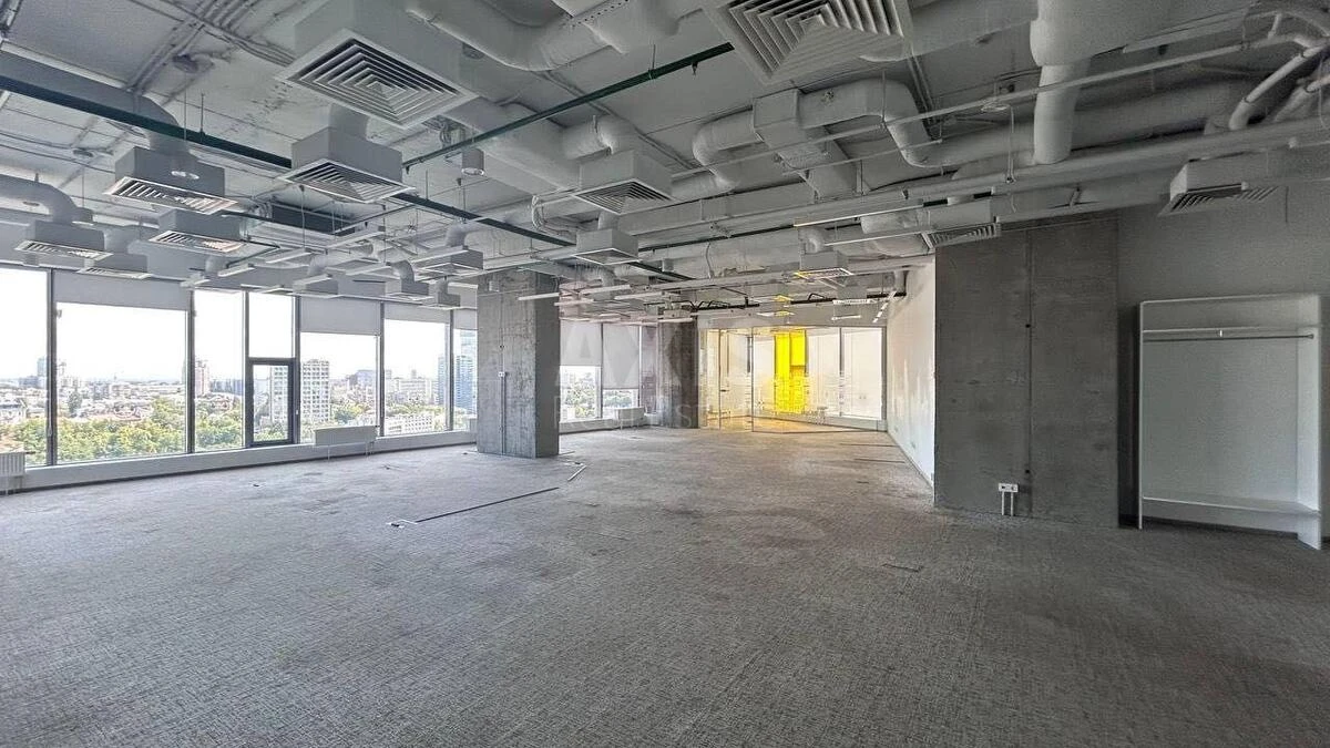 Office pl. Sportyvna 1А, 958m268953
