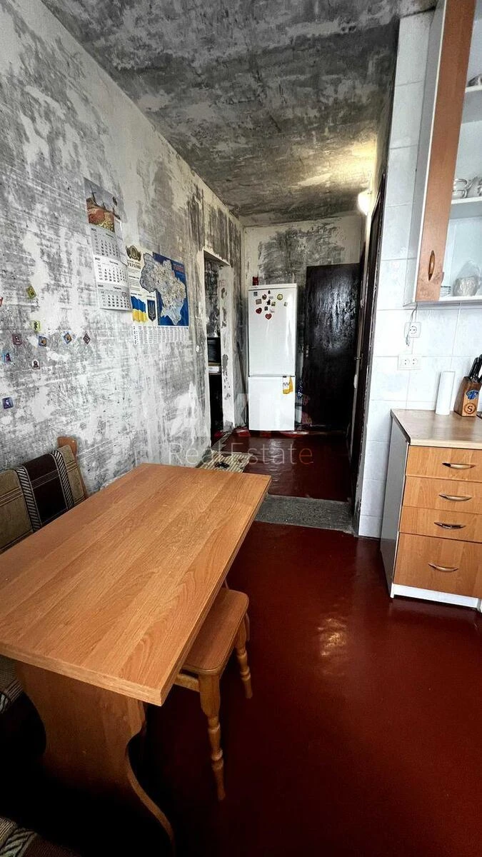 2к квартира ул. Драгоманова 23713780