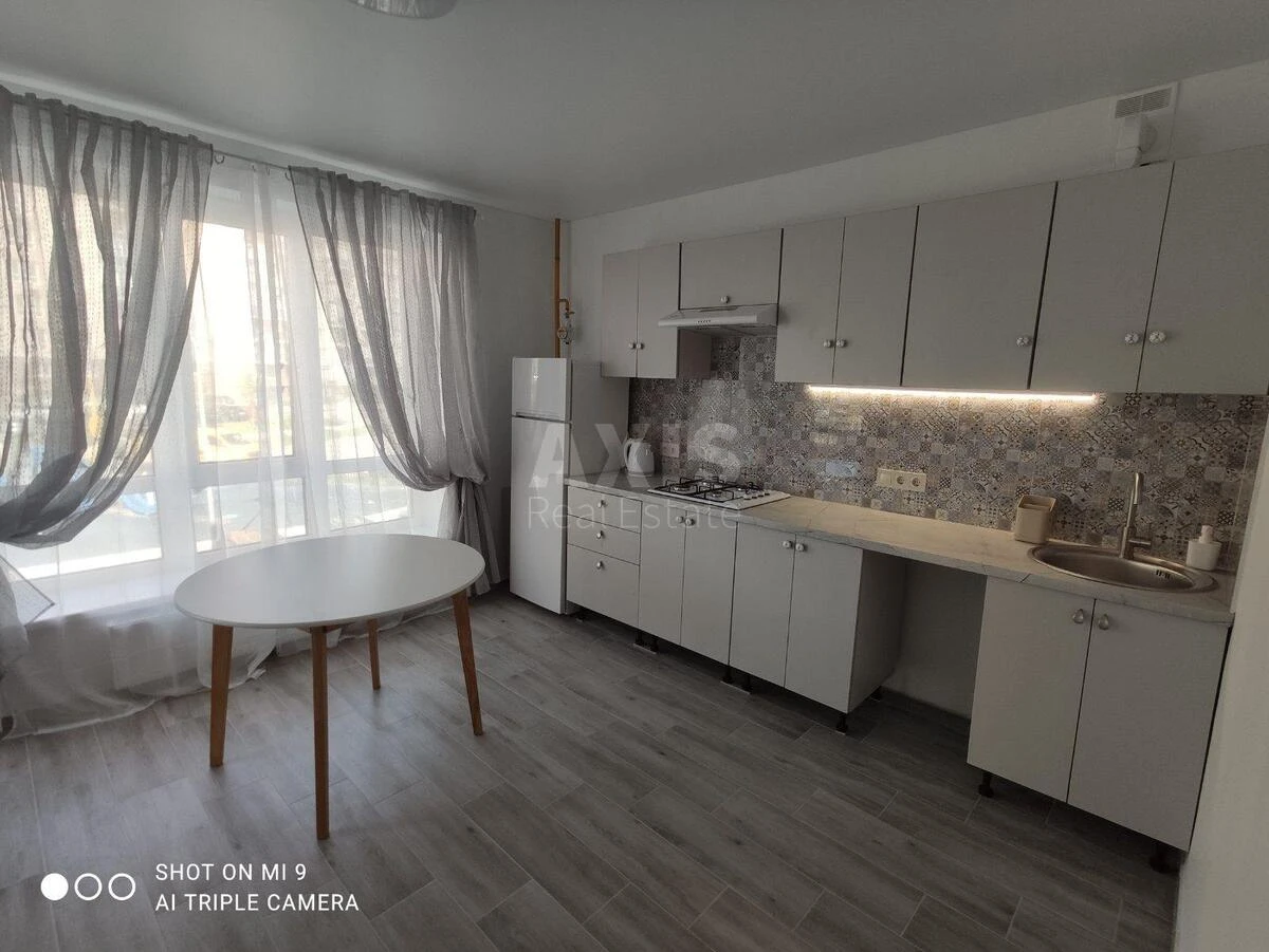 1k apartment vul. Metrologichna 25А70838