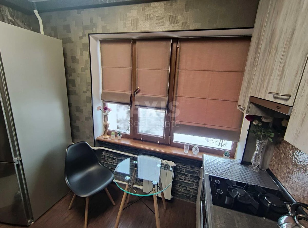 2k apartment vul. Doncja Myhajla 21А579817