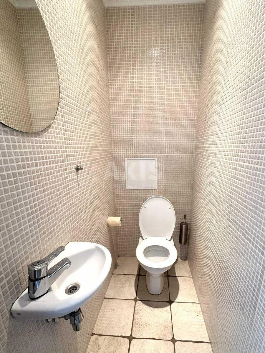 2к квартира ул. Предславинская 38709678