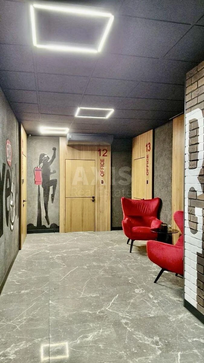 Office vul. Lypkivs'kogo Vasylja Mytropolyta 45, 55m26941717